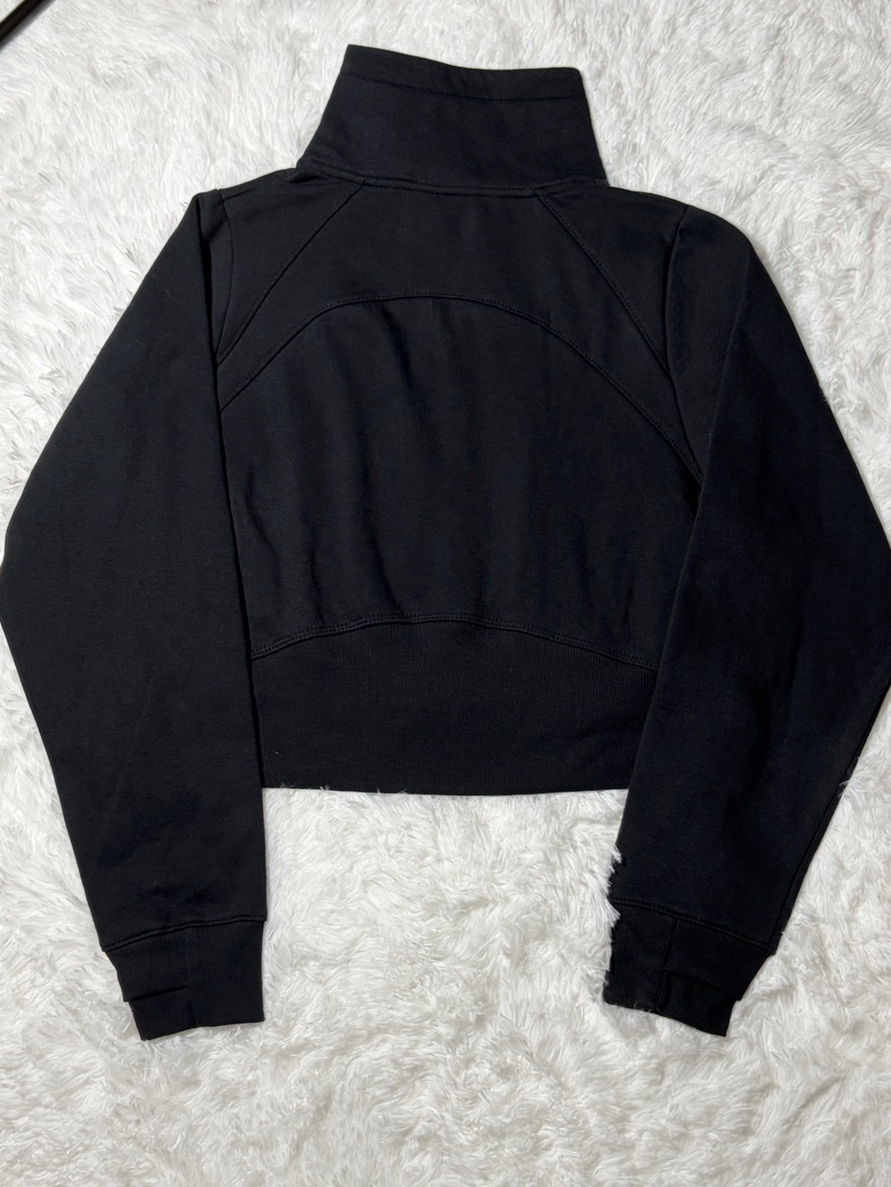 All In Motion 1/2 Zip Pullover Slightly Cropped - Size S - Picture 3 of 7